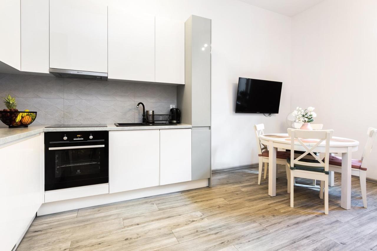 Luxury Apartments Old Town Topolowa Krakow Ngoại thất bức ảnh