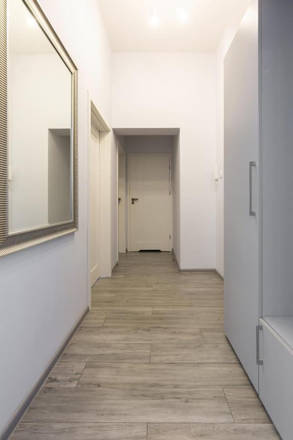 Luxury Apartments Old Town Topolowa Krakow Ngoại thất bức ảnh