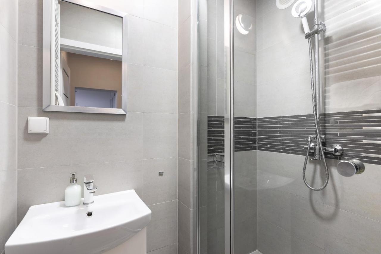 Luxury Apartments Old Town Topolowa Krakow Ngoại thất bức ảnh